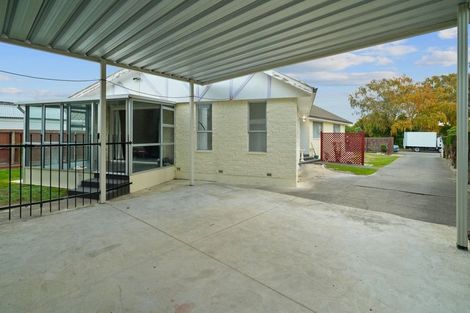 Photo of property in 7 Mckellar Place, Hornby, Christchurch, 8042