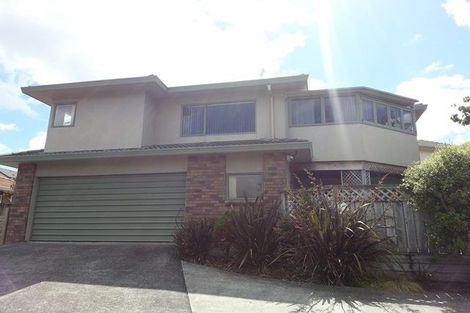 Photo of property in 72 Caribbean Drive, Unsworth Heights, Auckland, 0632