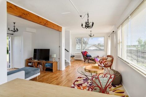 Photo of property in 6 Kaitawa Street, Waikanae Beach, Waikanae, 5036