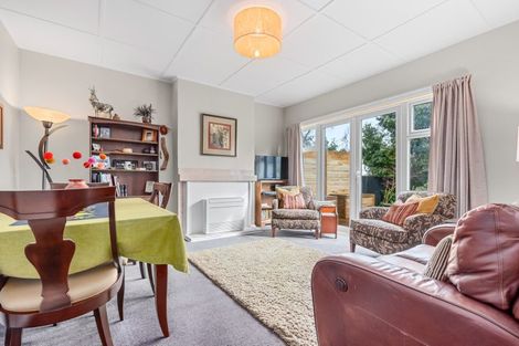 Photo of property in 356 Cambridge Terrace, Naenae, Lower Hutt, 5011