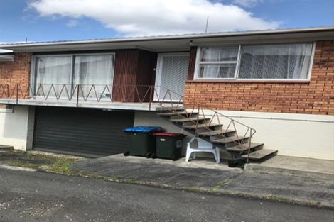 Photo of property in 2/8 Eden View Road, Sandringham, Auckland, 1025
