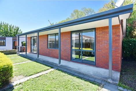 Photo of property in 8a Bass Street, Woolston, Christchurch, 8062