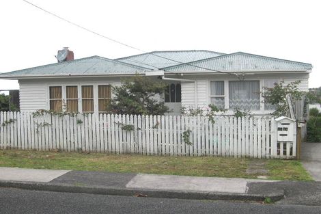Photo of property in 2/14 Edgeworth Road, Glenfield, Auckland, 0629