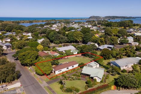 Photo of property in 1 Adela Stewart Drive West, Athenree, Katikati, 3177