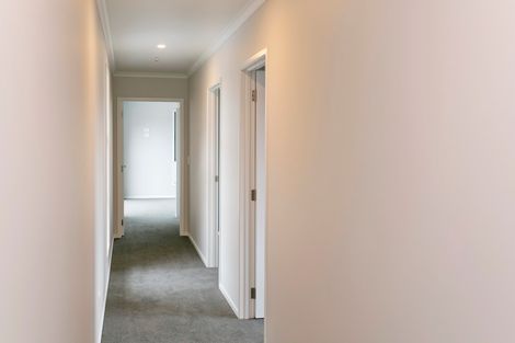 Photo of property in 28 Pukeko Way, Kinloch, Taupo, 3377