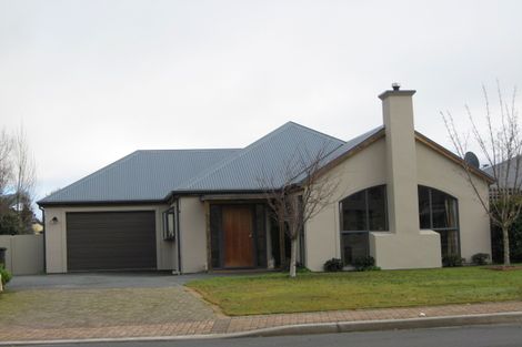 Photo of property in 24 Copper Beech Avenue, Frankton, Queenstown, 9300