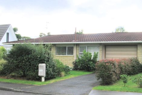 Photo of property in 2 Iti Grove, Waikanae, 5036
