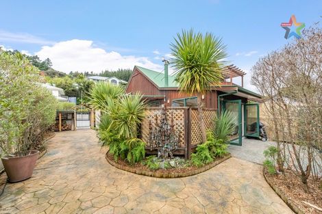 Photo of property in 20 Mccarthy Grove, Clouston Park, Upper Hutt, 5018