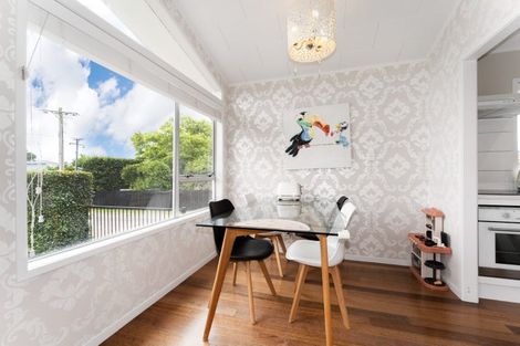 Photo of property in 25a Waipani Road, Te Atatu Peninsula, Auckland, 0610