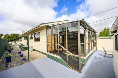 Photo of property in 1 Oldfield Place, Bulls, 4818