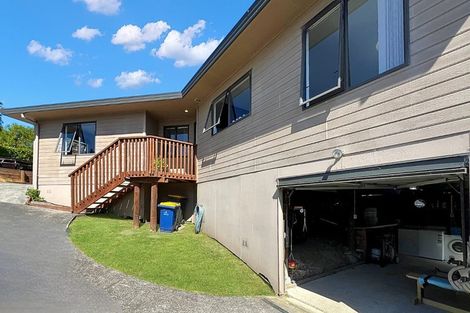 Photo of property in 8 Longview Rise, Massey, Auckland, 0614