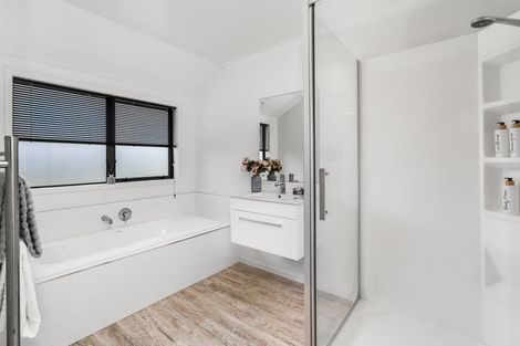 Photo of property in 9 Kingsdowne Drive, West Melton, 7618