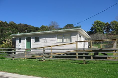 Photo of property in 14 Irishtown Road, Kuaotunu, Whitianga, 3592