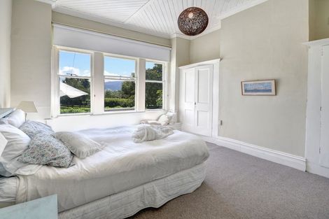 Photo of property in 1215 Centre Road, Henley, Outram, 9073