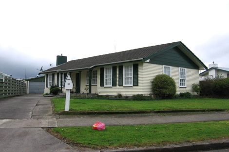 Photo of property in 25 Acacia Street, Kelvin Grove, Palmerston North, 4414