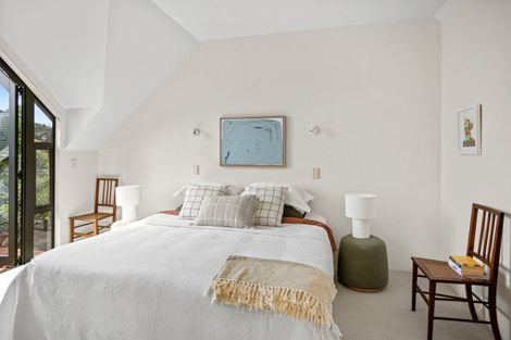 Photo of property in 16 James Clendon Place, Okiato, Russell, 0272