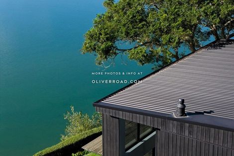 Photo of property in 1 Fourth Avenue, Tauranga, 3110