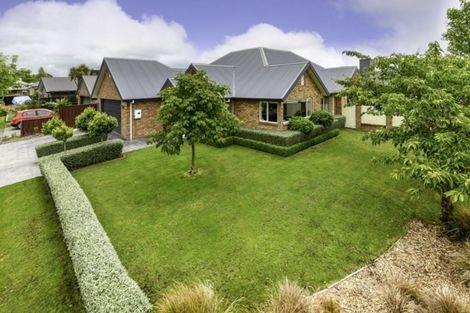 Photo of property in 12 Six Silvers Avenue, Halswell, Christchurch, 8025