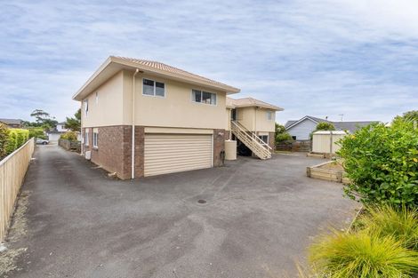 Photo of property in 76 Cedar Drive, Paraparaumu Beach, Paraparaumu, 5032