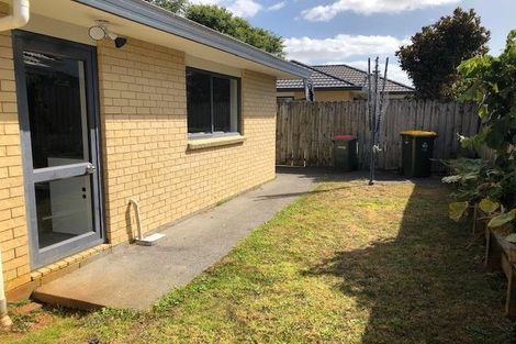 Photo of property in 1/24 Sturdee Road, Manurewa, Auckland, 2102