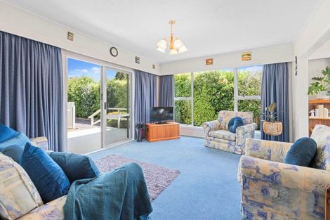 Photo of property in 2/420 Great South Road, Opaheke, Papakura, 2113