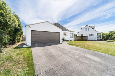Photo of property in 14 Emmerdale Mews, Highbury, Palmerston North, 4412