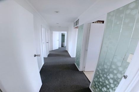 Photo of property in 385 Bucklands Beach Road, Bucklands Beach, Auckland, 2012