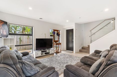 Photo of property in 141d Russell Road, Manurewa, Auckland, 2102