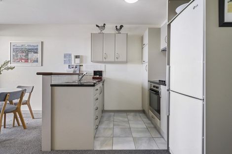 Photo of property in Anchorage Apartments, 211/36 Victoria Road, Mount Maunganui, 3116