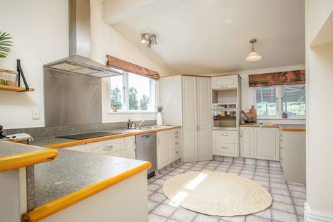 Photo of property in 105 Fraters Road, Martinborough, 5781