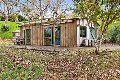 Photo of property in 102b James Road, Maungaturoto, 0587