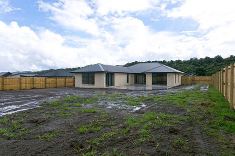 Photo of property in 28 Pukeko Way, Kinloch, Taupo, 3377