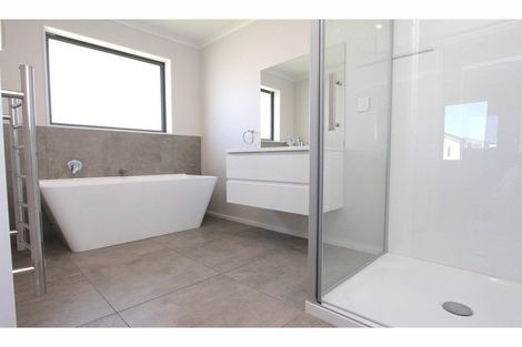 Photo of property in 32 Catalina Crescent, Burleigh, Blenheim, 7201