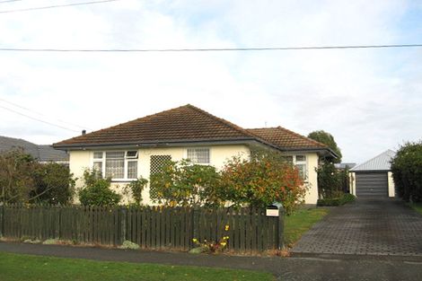 Photo of property in 15 Fenchurch Street, Northcote, Christchurch, 8052