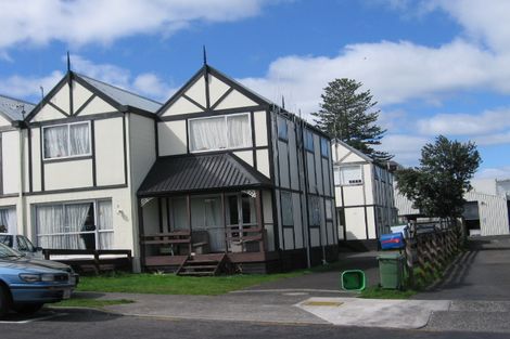 Photo of property in 8/34 Selwyn Street, Tauranga, 3110