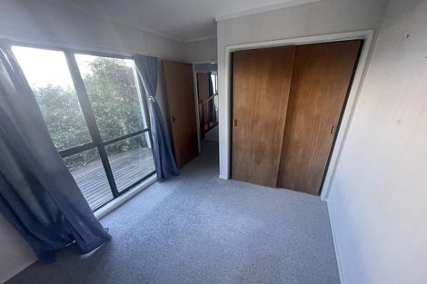 Photo of property in 1/12 Maple Grove, Maungaraki, Lower Hutt, 5010