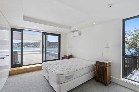 Photo of property in 6/308 Oriental Parade, Oriental Bay, Wellington, 6011