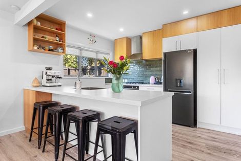 Photo of property in 73 Dunns Avenue, The Pines Beach, 7630