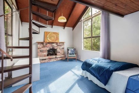 Photo of property in 12 Greenhill Crescent, Pakuranga, Auckland, 2010