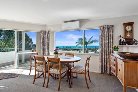 Photo of property in 2/18 Ngahere Views, Orewa, 0931