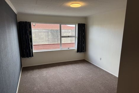 Photo of property in 48 Fulford Street, New Plymouth, 4310