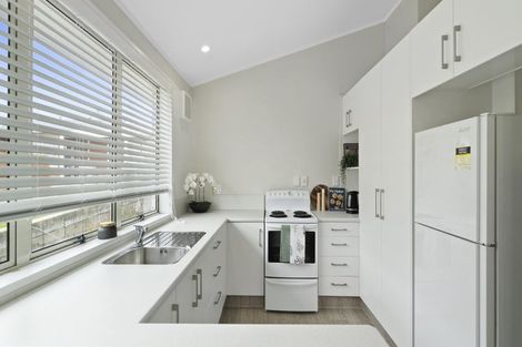 Photo of property in 18 Hookey Drive, Te Puke, 3119