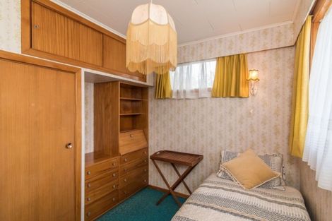 Photo of property in 35 Glen Road, Raumati South, Paraparaumu, 5032