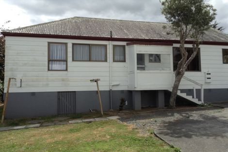 Photo of property in 5 Massine Place, Randwick Park, Auckland, 2105