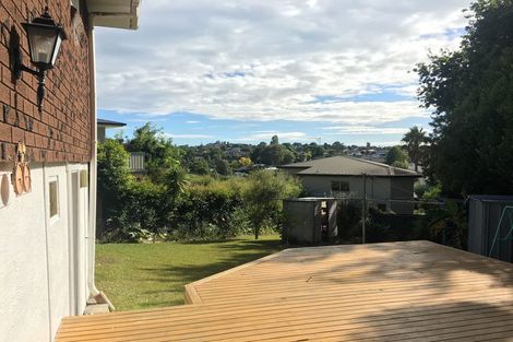 Photo of property in 65 Corunna Road, Milford, Auckland, 0620