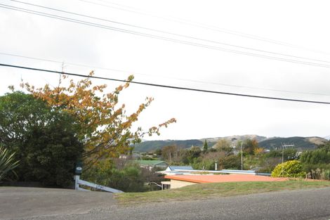 Photo of property in 12 Tui Road, Raumati Beach, Paraparaumu, 5032