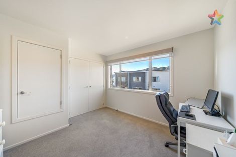 Photo of property in 4 Harena Way, Moera, Lower Hutt, 5010