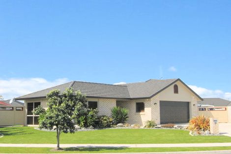 Photo of property in 95 Tuihana Drive, Papamoa Beach, Papamoa, 3118