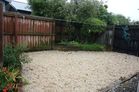 Photo of property in 2/23 Devon Street, Sydenham, Christchurch, 8023