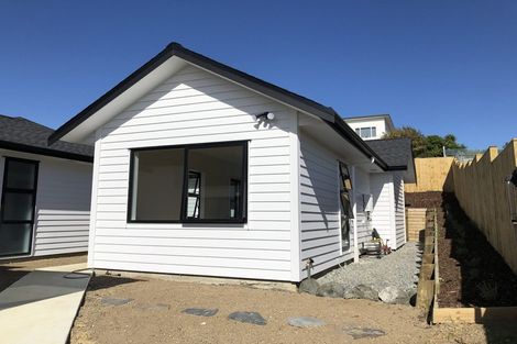 Photo of property in 26 Roxborough Place, East Tamaki Heights, Auckland, 2016